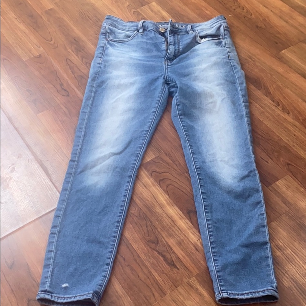 American Eagle Super Stretch Jeans - 10